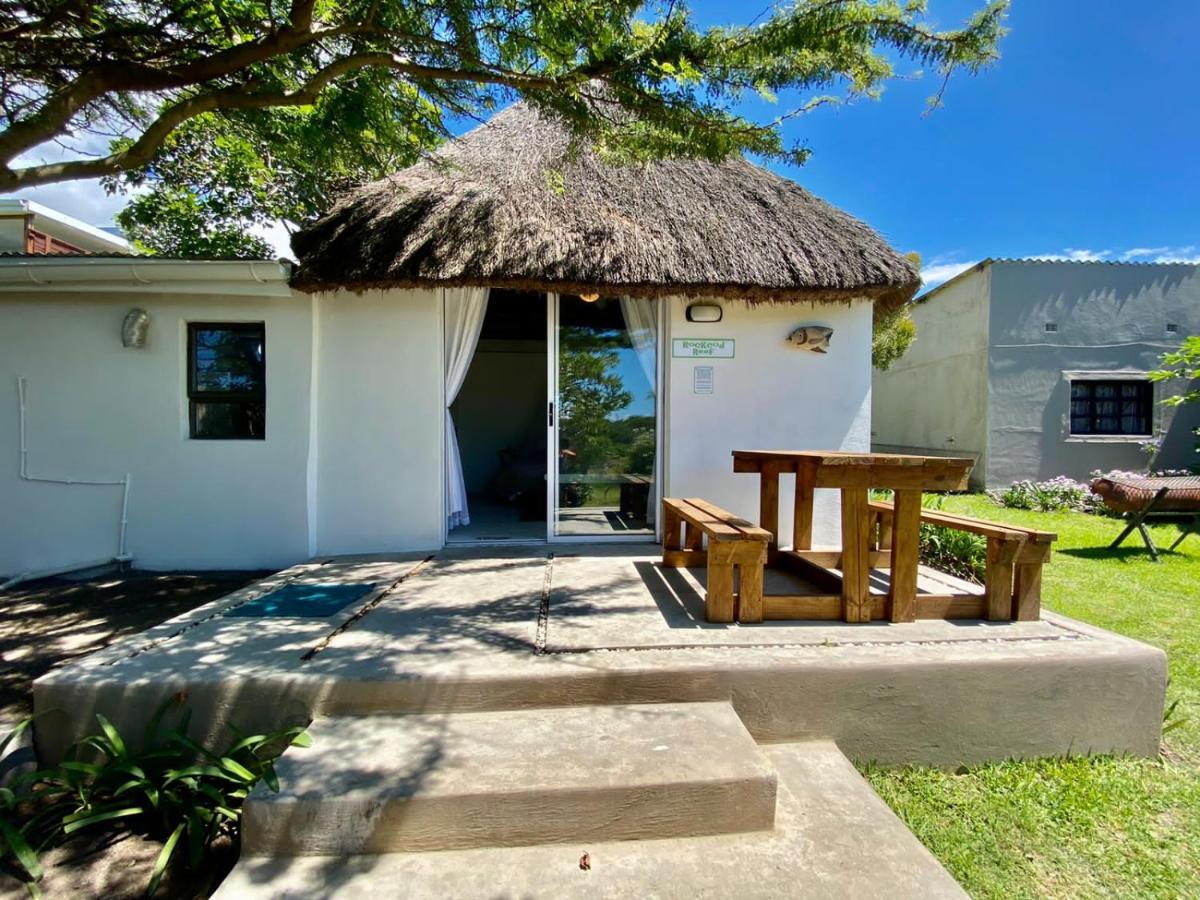 Sunset Bed And Breakfast Кофи Бей Екстериор снимка